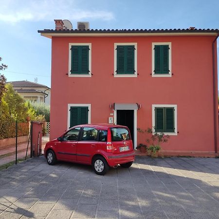 La Casa Delle Buone Letture Villa Lucca Exterior photo